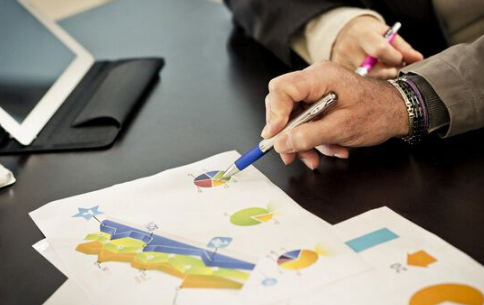 在上海一个人可不可以注册多家企业?